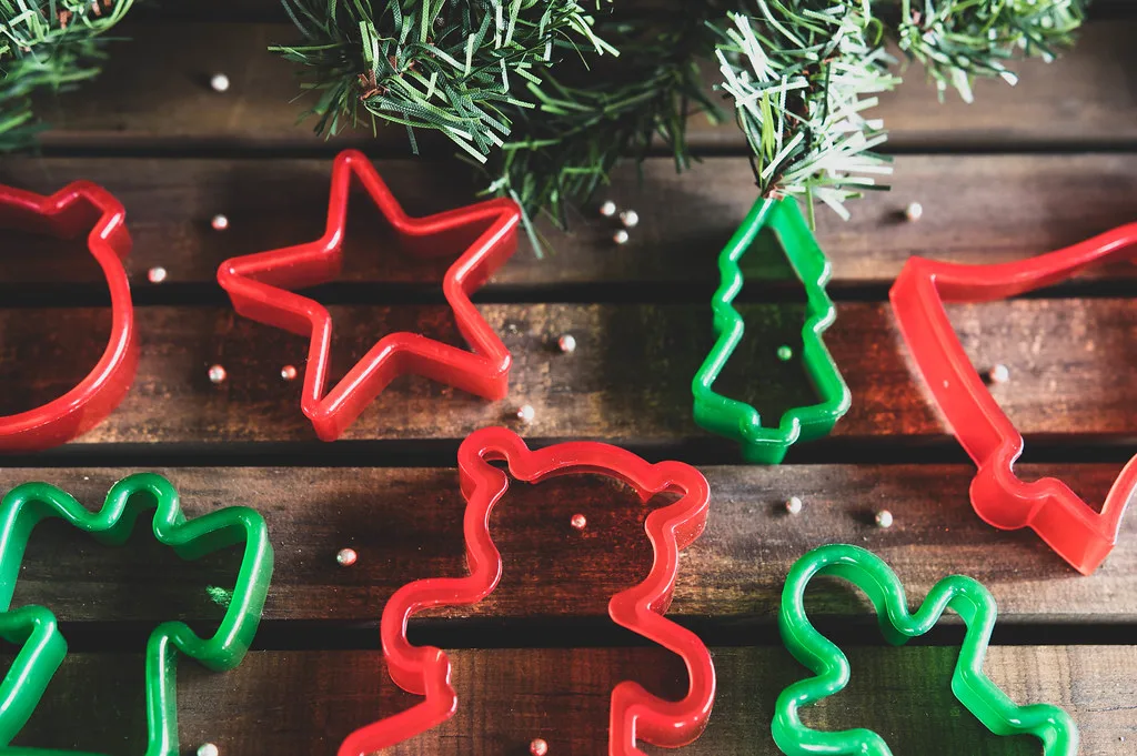 no-bake cookie cutter ornament